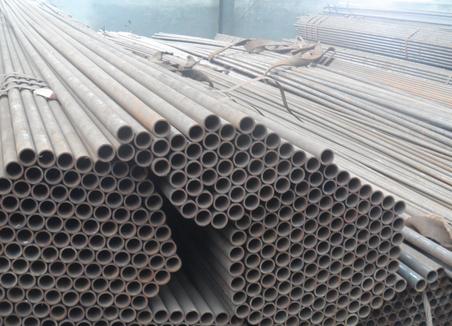 現貨小口徑無縫鋼管規(guī)格